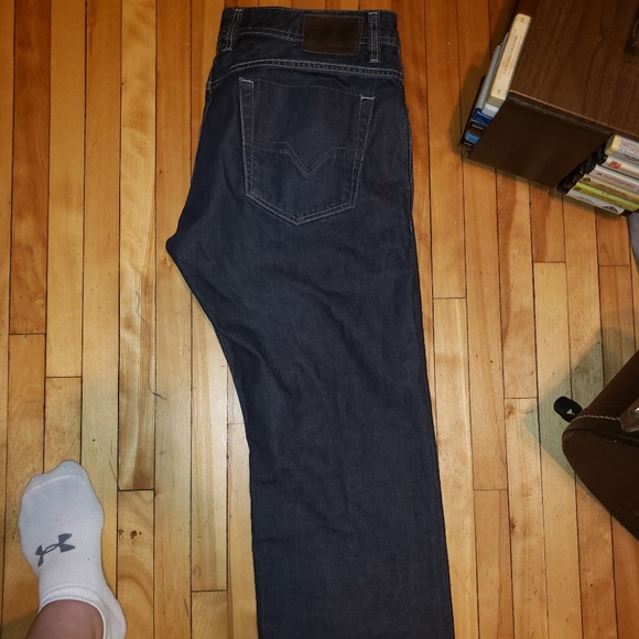 Mens Diesel, Parasuco & Phat Farm Jeans - Picture 3 of 7